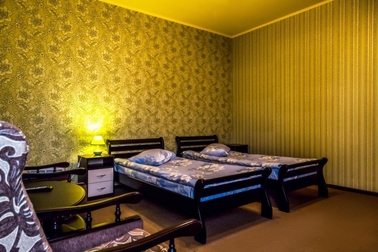 Hotel Sem Zaporizhia Dış mekan fotoğraf
